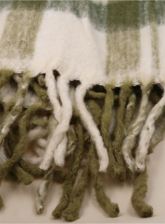 Moss Green Checked Tassel Fringe Cosy Throw