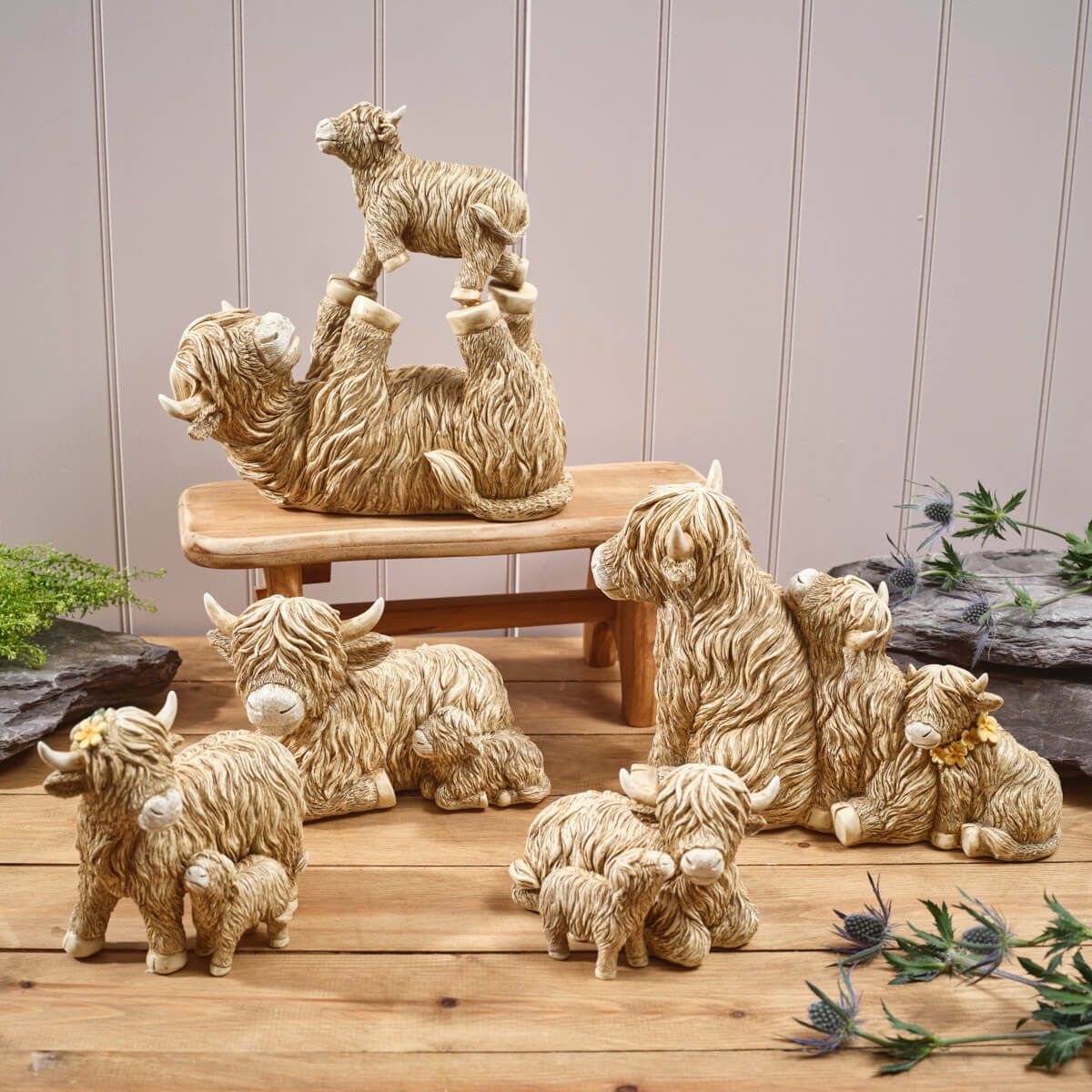 Highland Cow Family Of 3 Wood Effect Resin Ornament