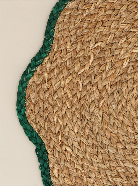 Placemat - Natural Green Trim Flower Shape