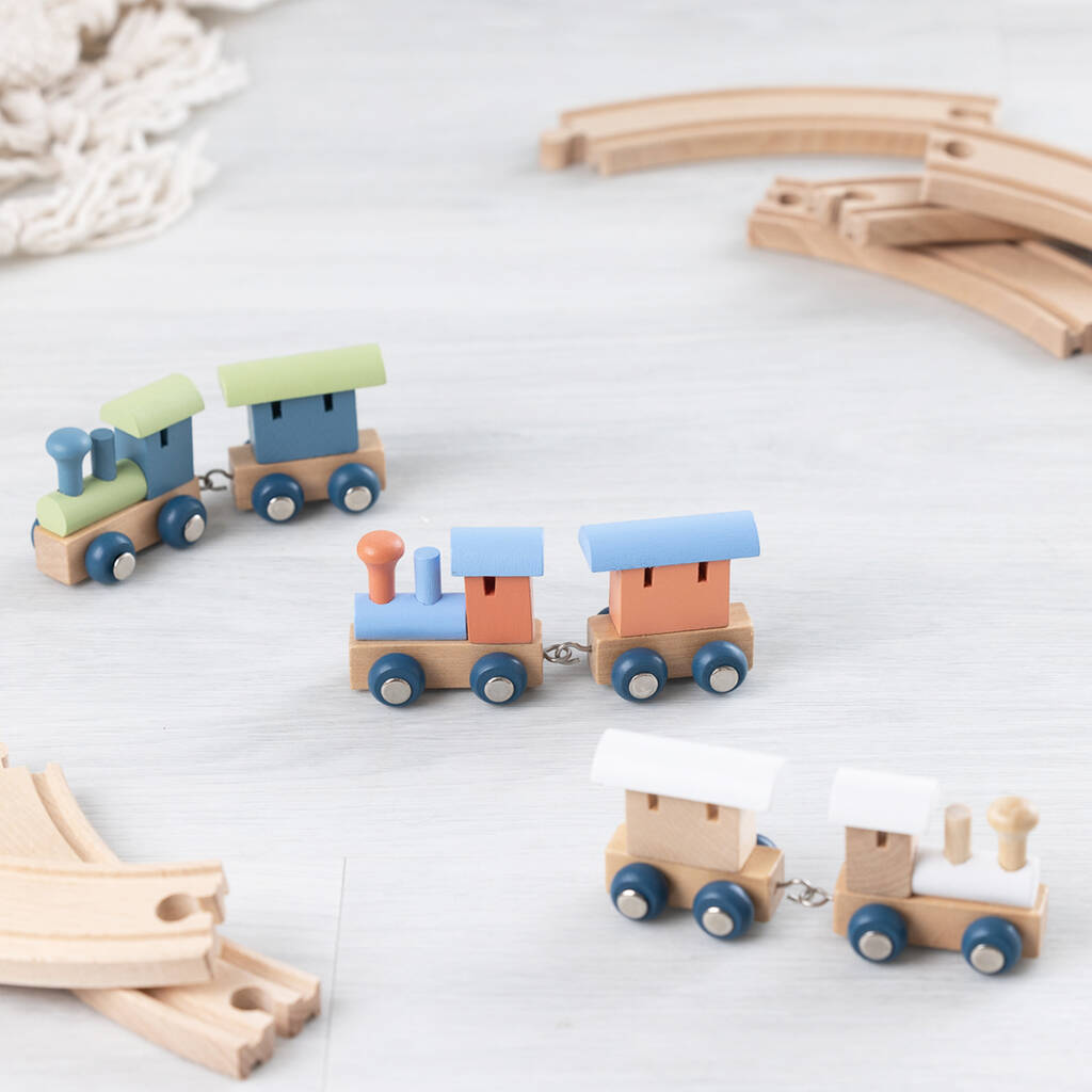 Polar Train | Letter O | Birch