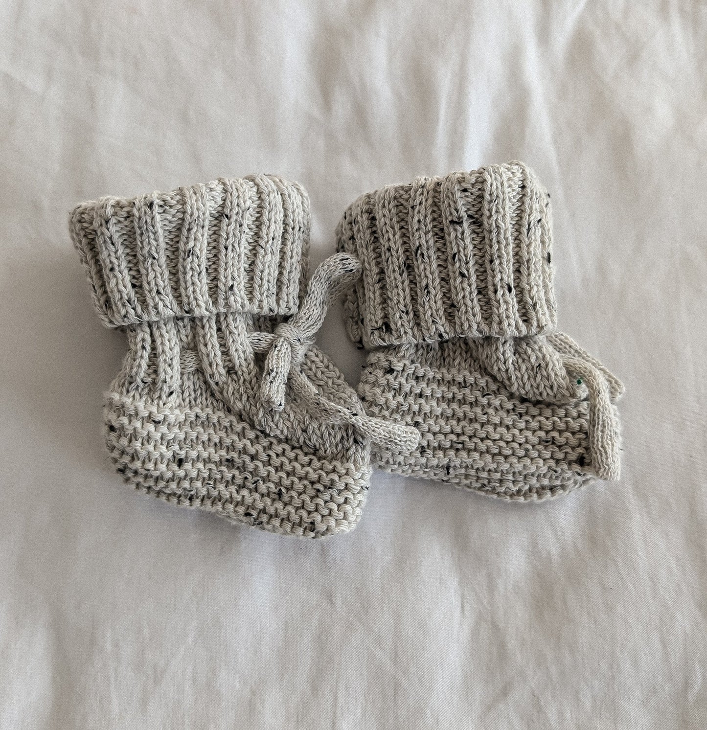 Little Wild Bears | Chunky Knit Speckled Booties | Grey | Newborn