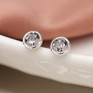 Silver plated simple round cz crystal earrings