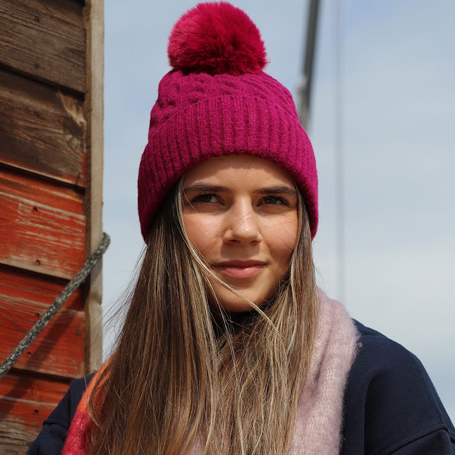 MAGENTA CABLE KNIT HAT WITH MATCHING FAUX FUR POMPOM