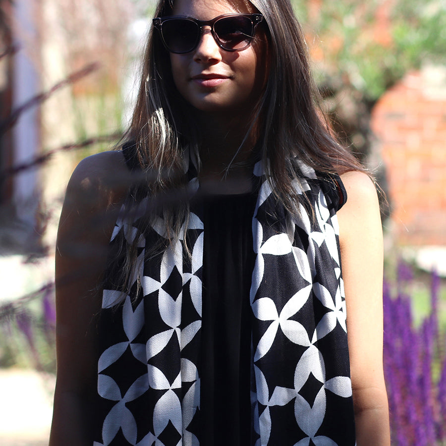 Bamboo black and white geo print scarf