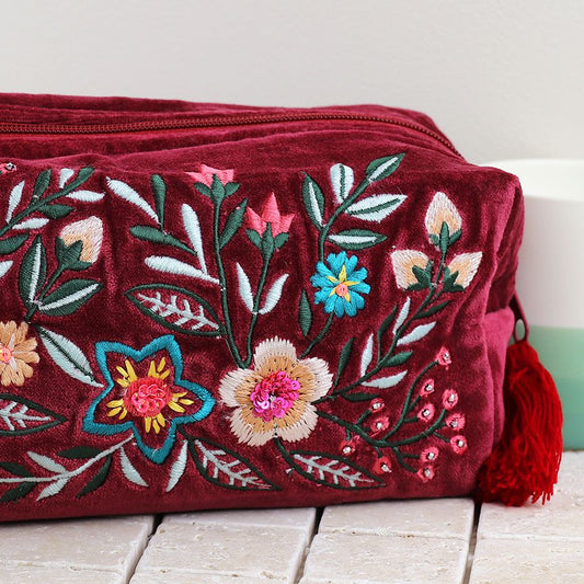 BURGUNDY FLORAL MEADOW EMBROIDERED VELVET WASHBAG