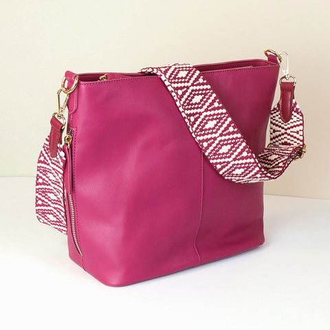 BERRY | TOTE BAG WITH WOVEN DIAMOND STRAP