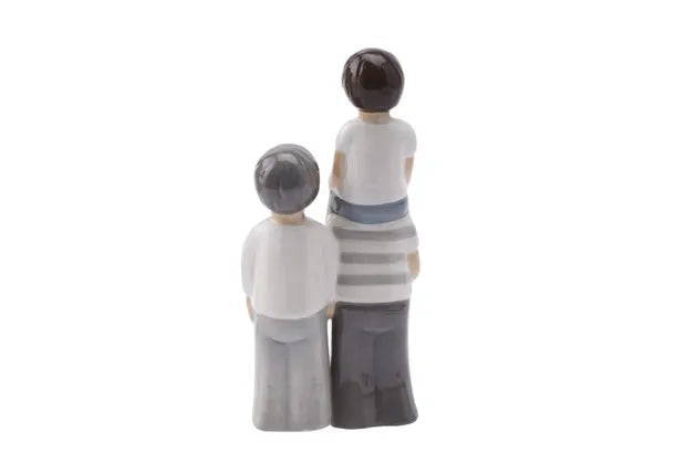 Close At Heart|Grandad Dad & Son Figure