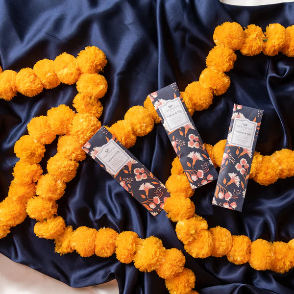 Greenleaf Slim Scented Sachet | Saffron & Silk