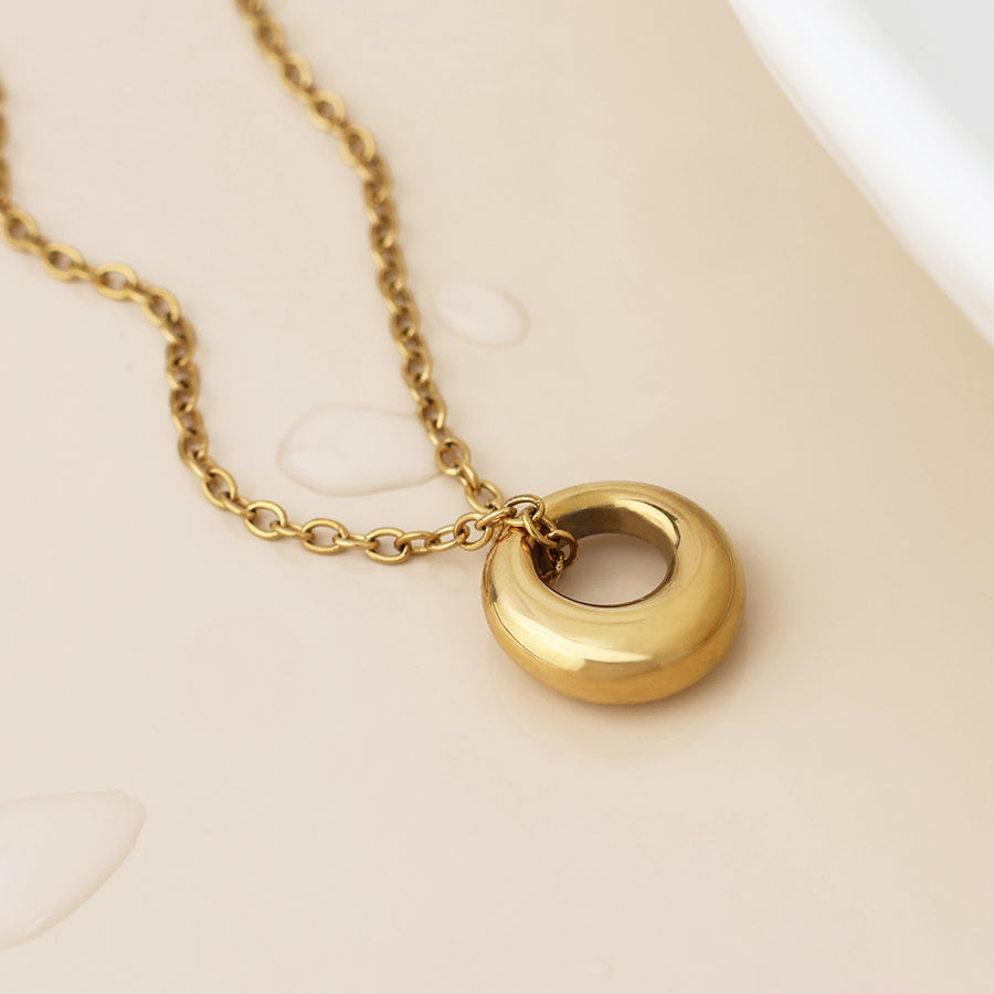 Gold Plated Stainless Steel Chunky Loop Pendant Necklace