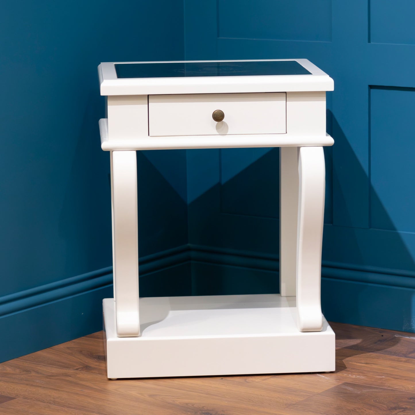 Scroll Ivory End Table 1 Drawer With Mirror Top