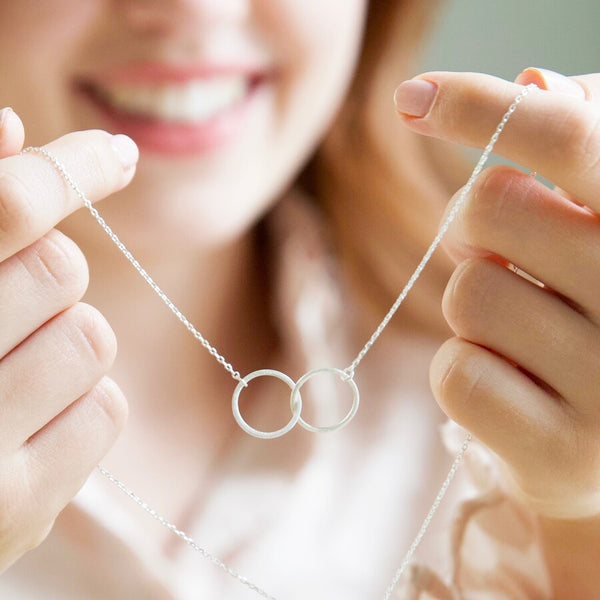 Brushed Interlocking Hoop Necklace in Silver