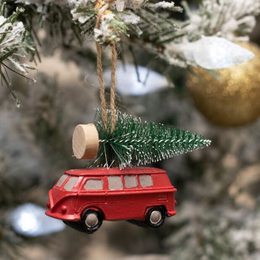 Resin Red Car With Fir Tree Dec